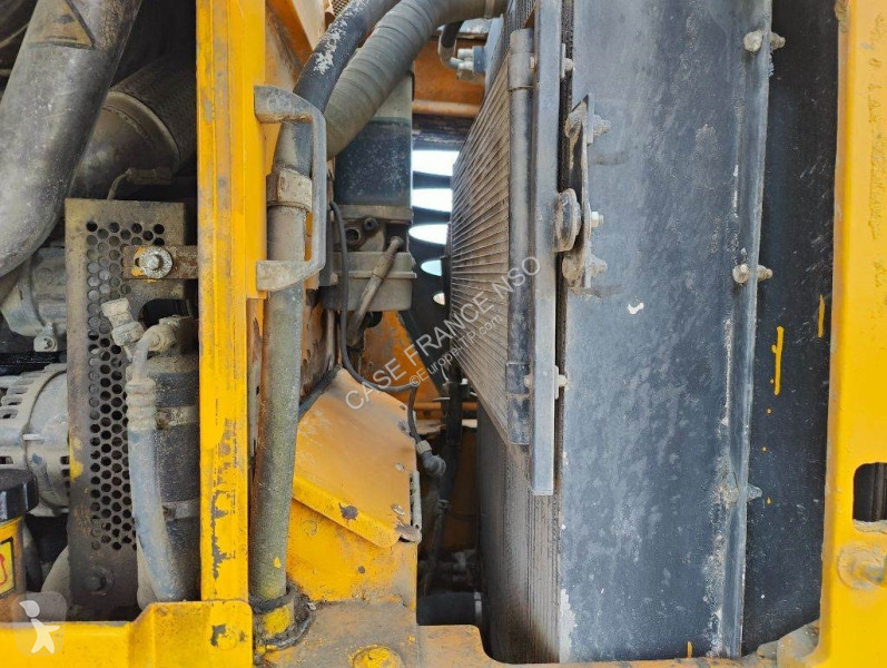 Shovel JCB 436