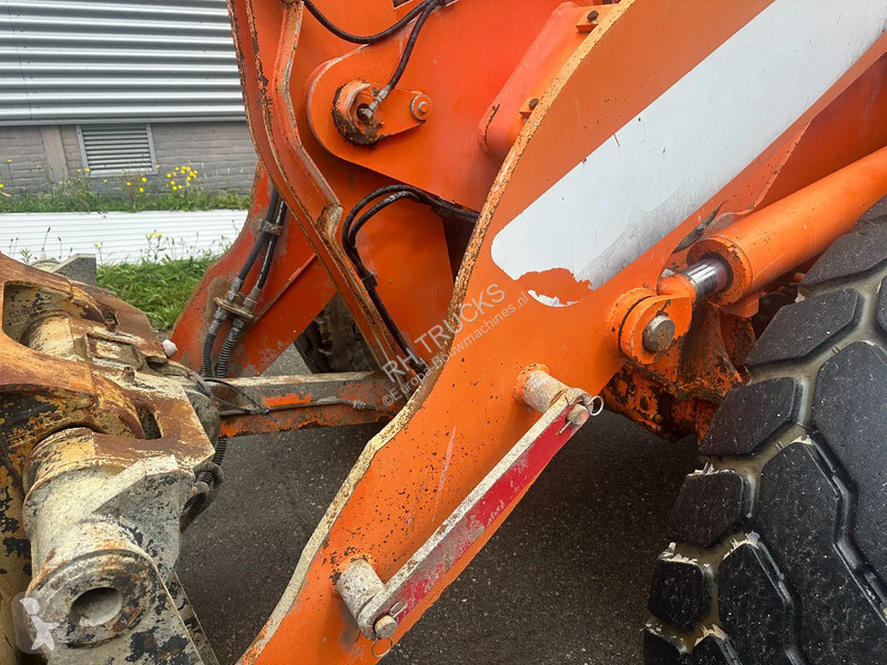 Pá carregadora Doosan 4X4, CE, 6117 HOURS