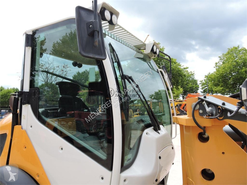 Shovel Liebherr L508 + FORK