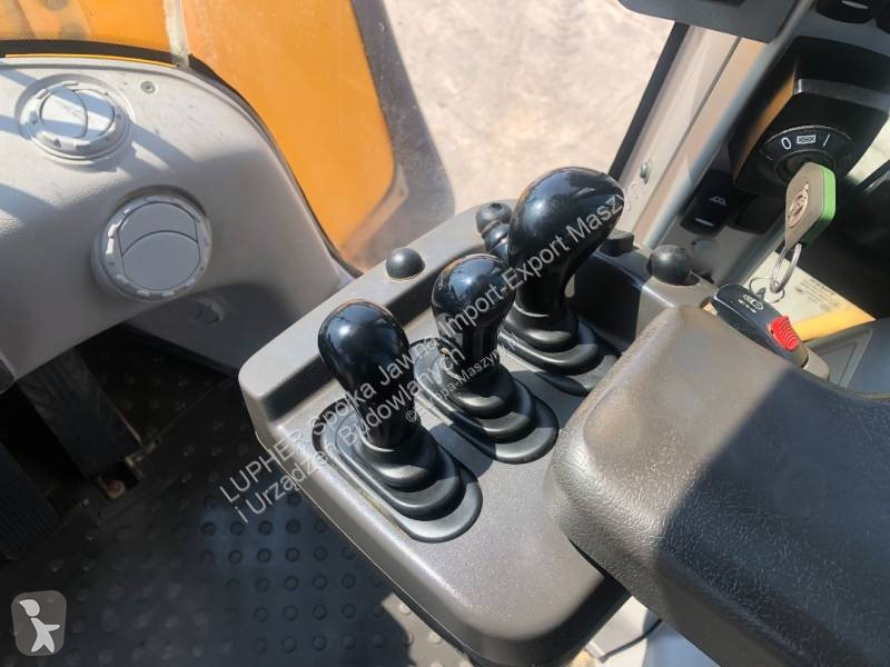 Nakladač Volvo L220H