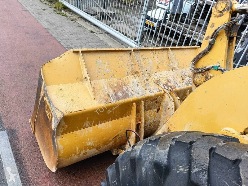 Pala Caterpillar loader wiellader shovel