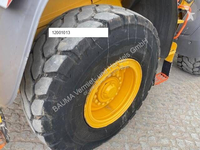 Nakladač Volvo L 90 H MIETE / RENTAL (12001013)