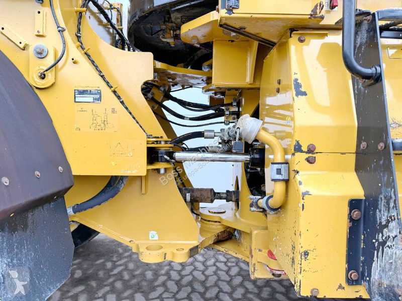 Shovel Caterpillar 966M - Dutch Machine / 3rd...