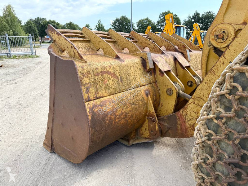 Shovel Caterpillar - German Machine / Automatic...