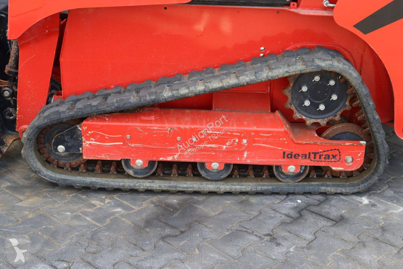 Shovel Manitou 1050 RT