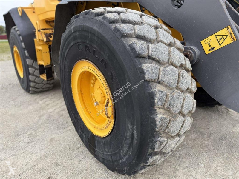 Shovel Volvo 4rd line , coupler