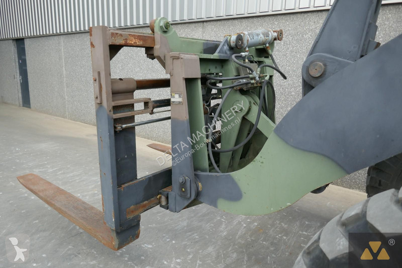 Shovel Komatsu 540 Ex-army