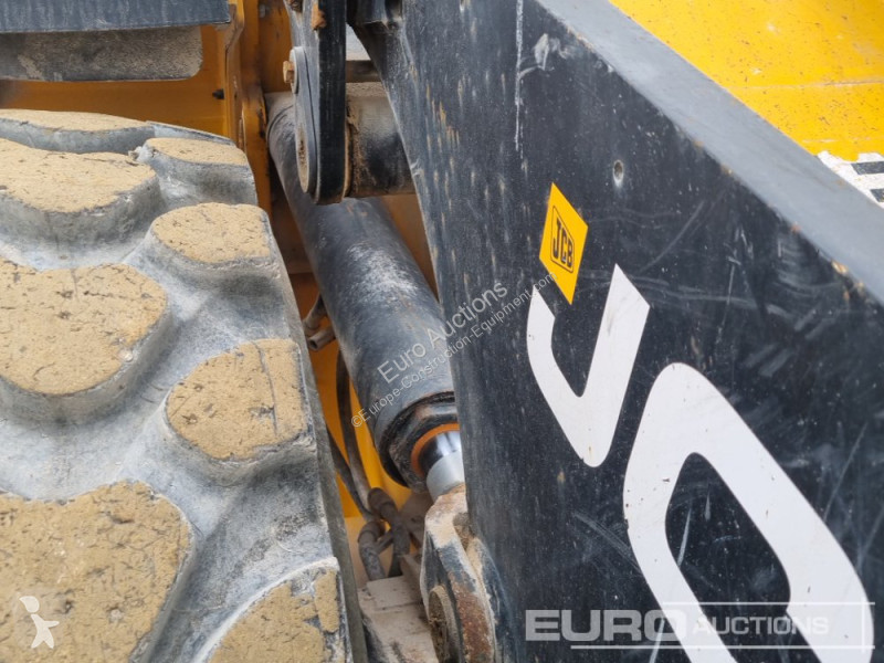 Nakladač JCB 437-55WM