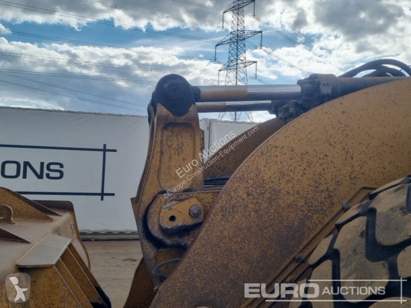 Nakladač Caterpillar 980M