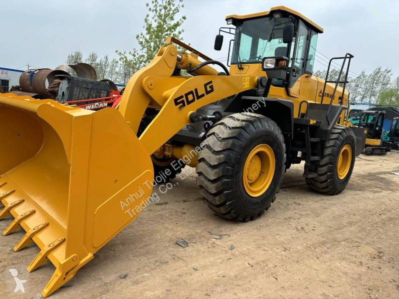 Nakladač SDLG L956F