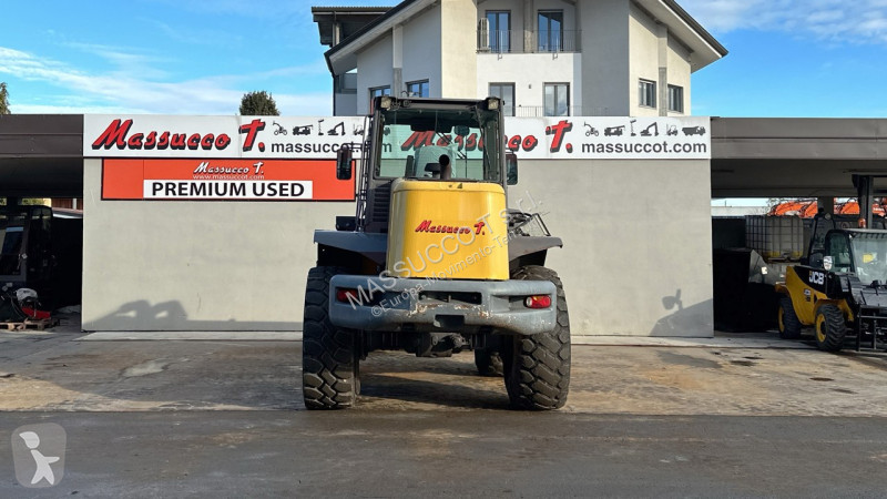 Pá carregadora Mecalac AS210 4X4