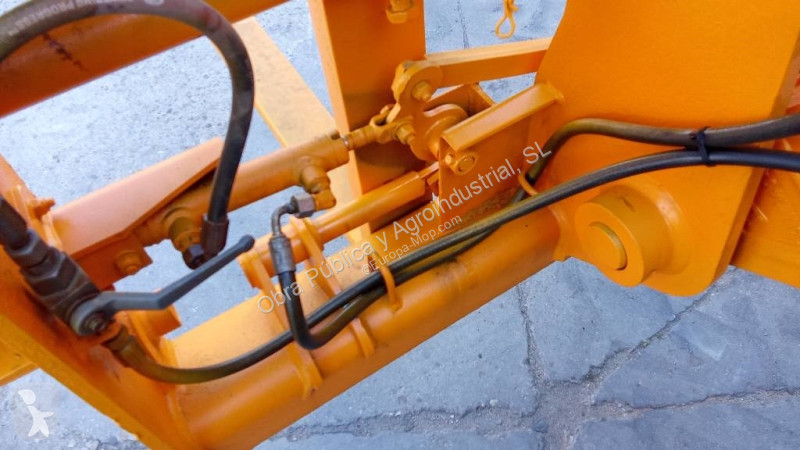 Nakladač JCB 531-70