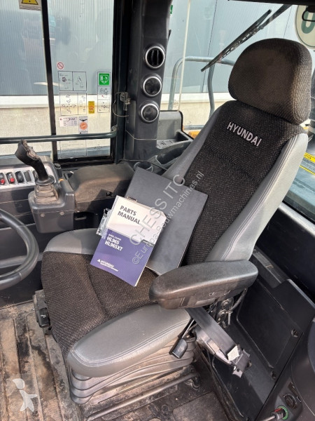 Nakladač Hyundai HL 965 / HL 970 / HL 960 /...