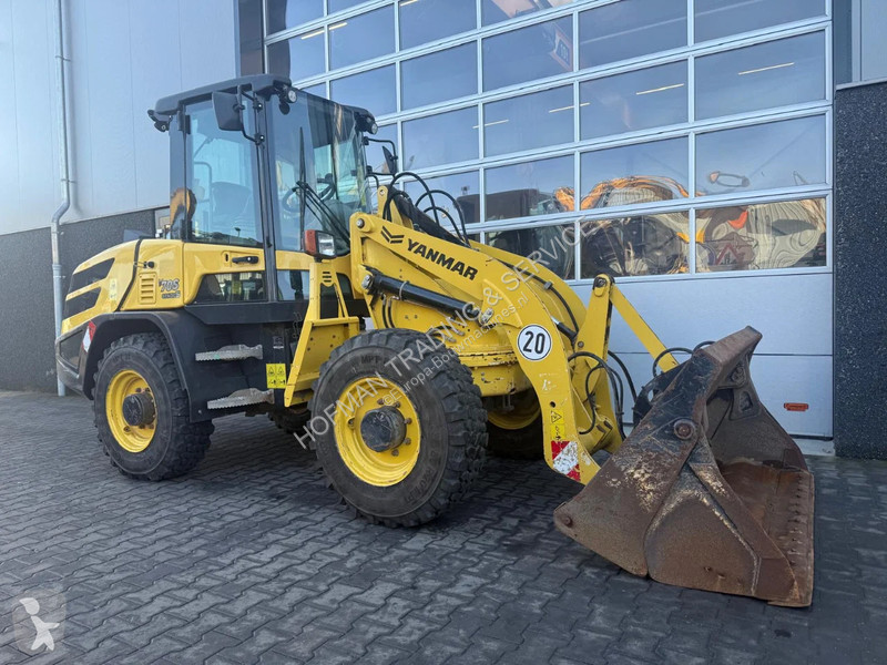 Nakladač Yanmar V70S