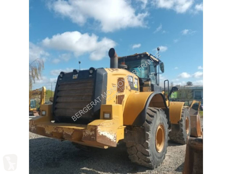Nakladač Caterpillar 972M XE