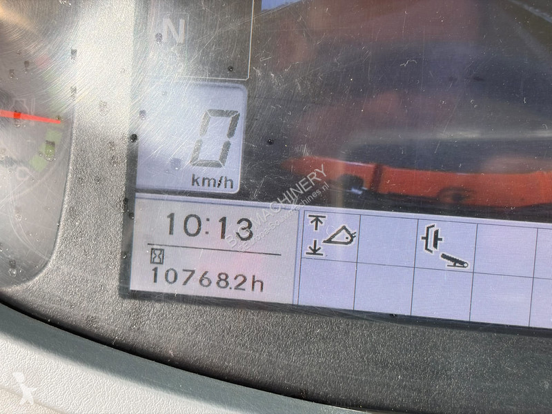 Nakladač Hitachi 5B