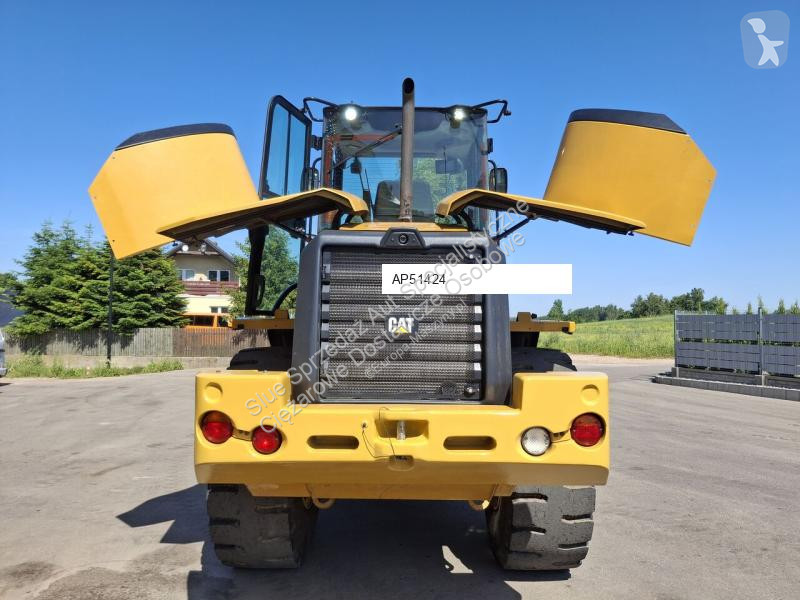 Nakladač Caterpillar 918 M