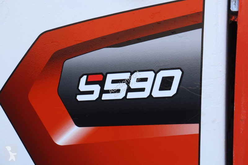 مُحمّلة Bobcat S590