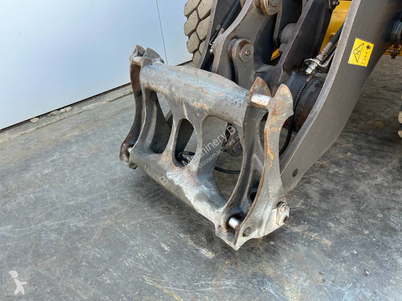Nakladač Volvo - Quick Coupler / 3th Function