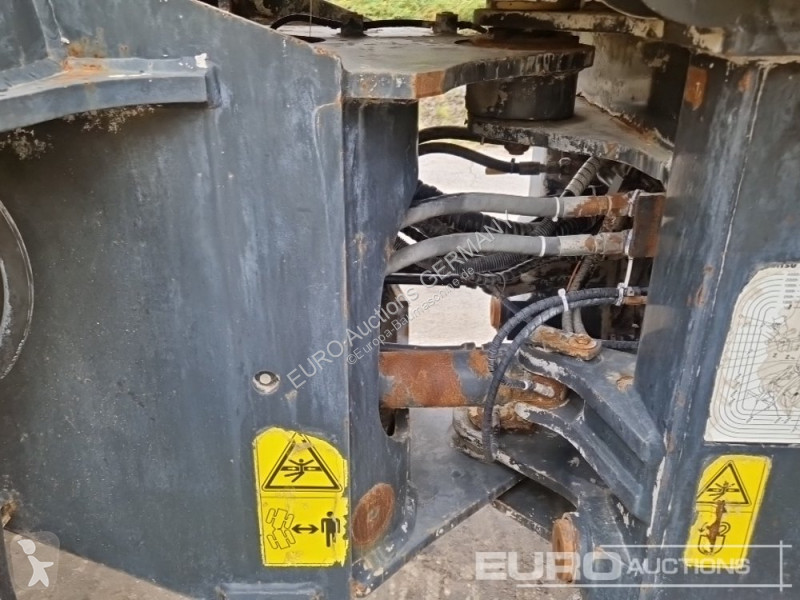 Incarcator Komatsu WA200