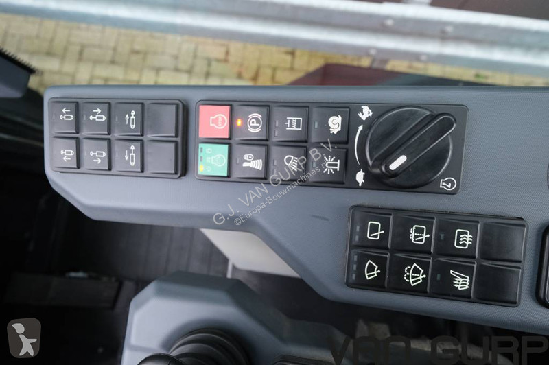 Pala cargadora Bobcat L85 | 2023 | 550h | A/C |