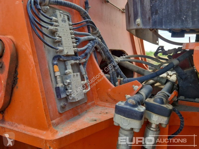 Chargeuse Hitachi 6