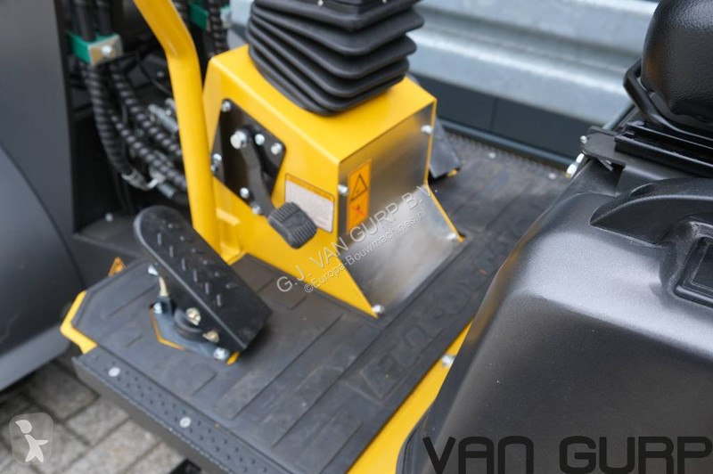 Incarcator Eurotrac W11 | 2026 | Giant...