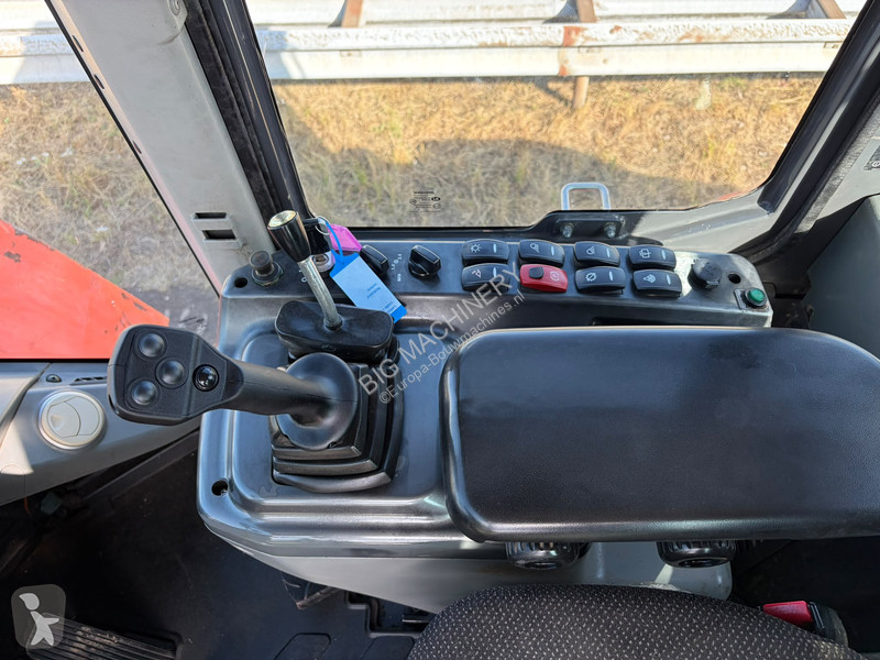 Incarcator Doosan 3