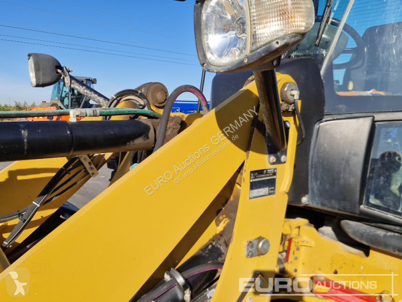 Pala cargadora Caterpillar 908M