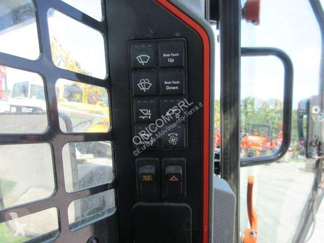 Pala cargadora Bobcat S76