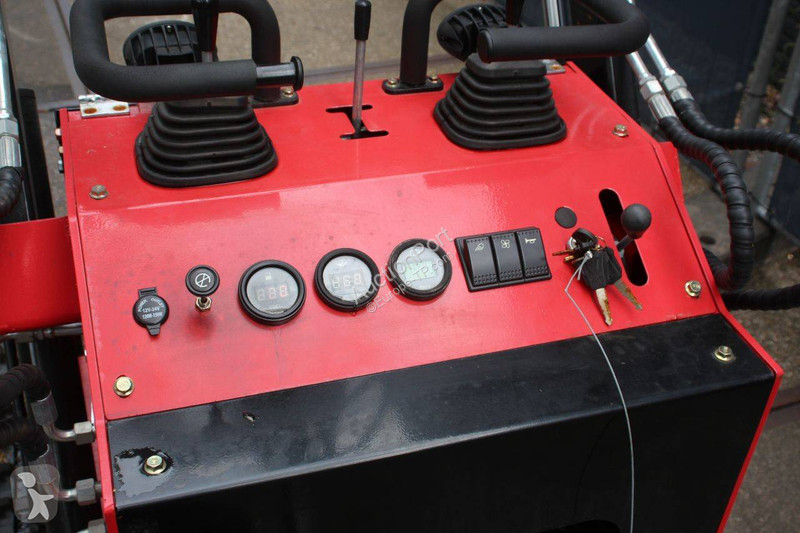 Pala cargadora  Compact Track Loader (SK380,...