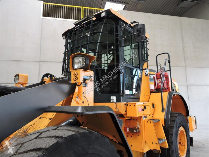 Shovel Hyundai HL955A