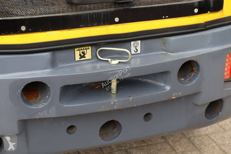Eurotrac -CIF loader