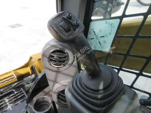 Caterpillar 289 D loader