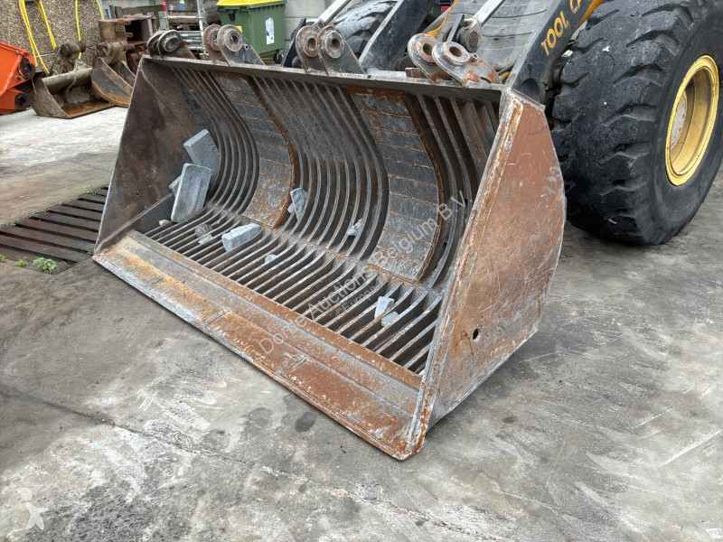 Chargeuse JCB SLP 436