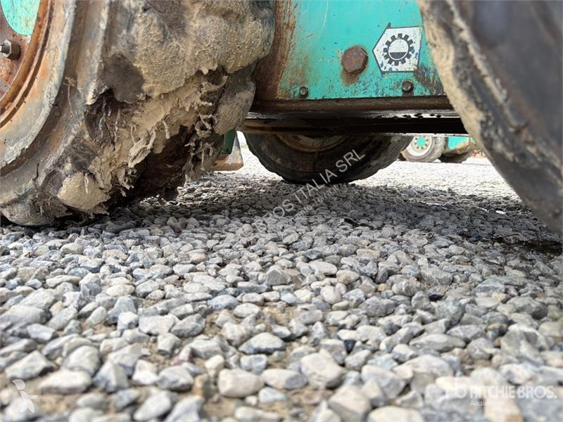 Chargeuse IHI 2041 Skid Steer Loader (Inoperable)