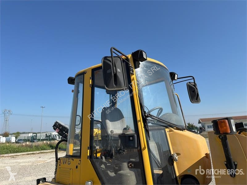 Pala cargadora Komatsu WB70A Wheel Loader