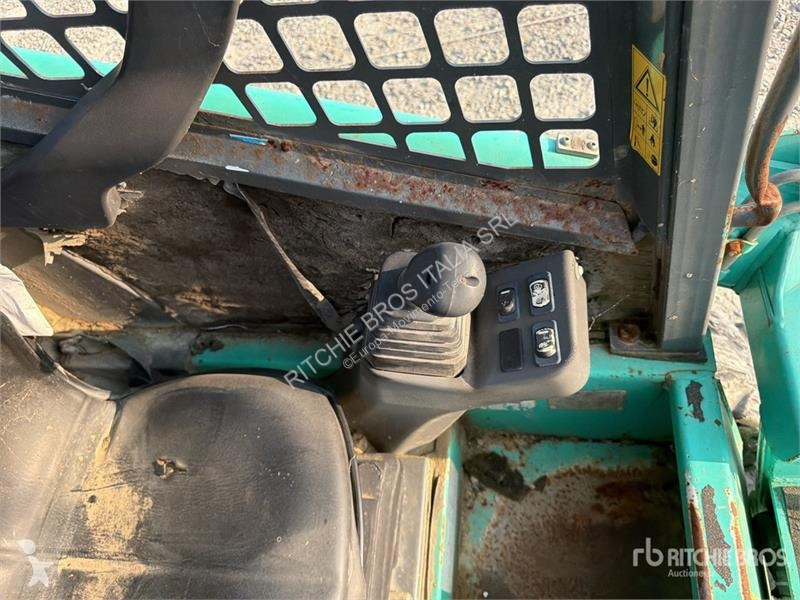 Pala cargadora IHI Skid Steer Loader (Inoperable)