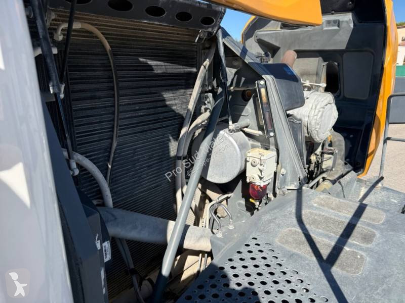 Lastare Liebherr XPOWER