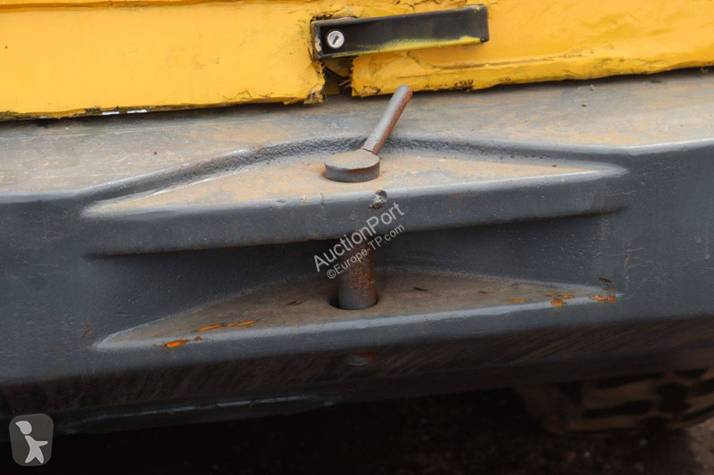 Chargeuse Komatsu 753
