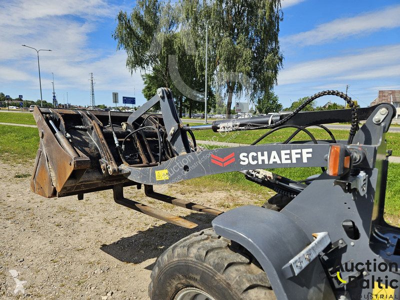 Фронтальный погрузчик Schaeff TL80