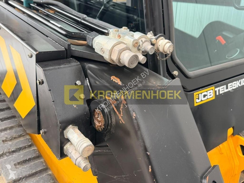 Chargeuse JCB 3TS-8T Teleskid