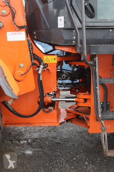 Chargeuse Hitachi 6