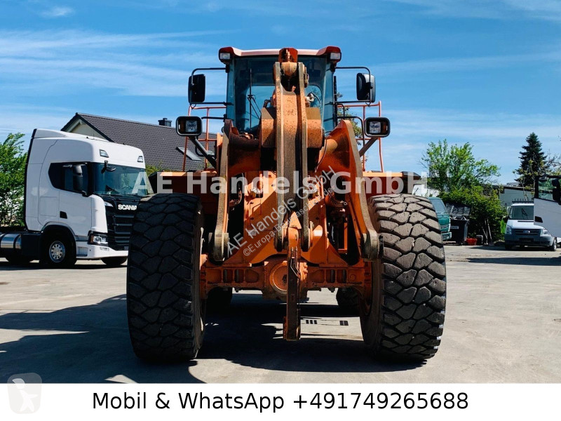 Chargeuse Doosan 4503...