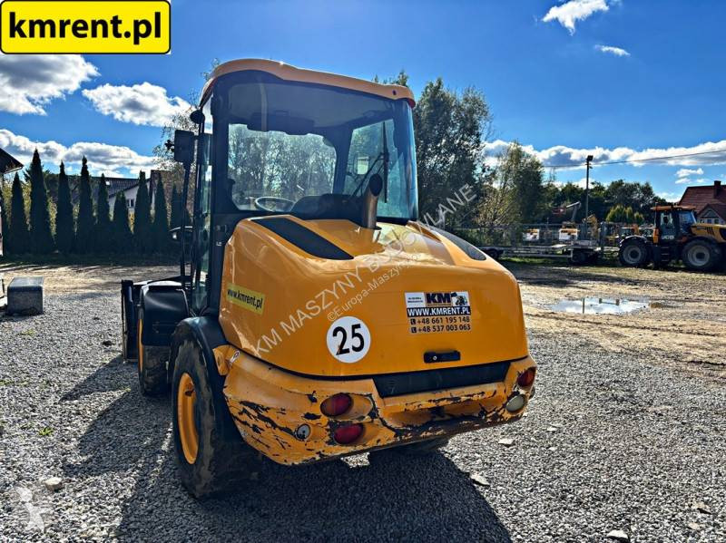 مُحمّلة JCB 406 B ŁADOWARKA KOŁOWA 2013R | |...