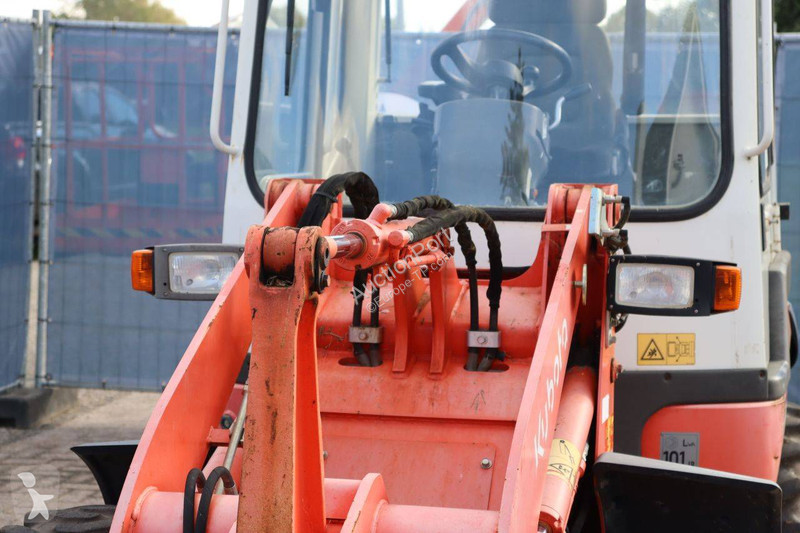 Shovel Kubota N