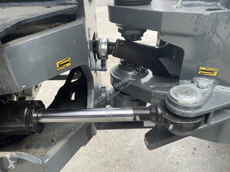 Shovel Giant V 452 T XTRA