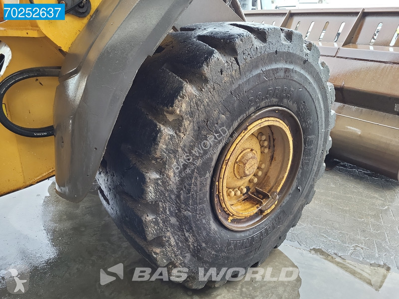 Shovel Volvo H CDC - GOOD L5 TYRES