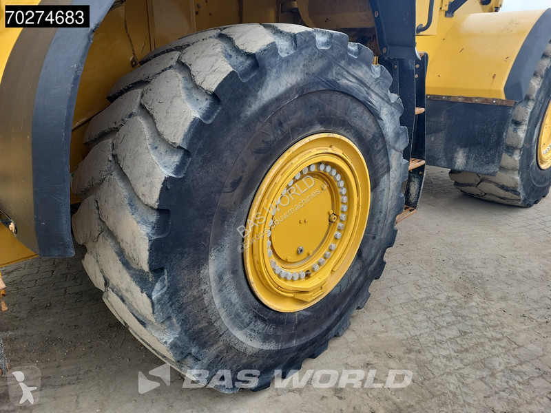 Shovel Caterpillar 982 M