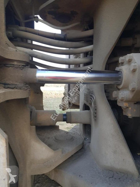 Shovel Caterpillar